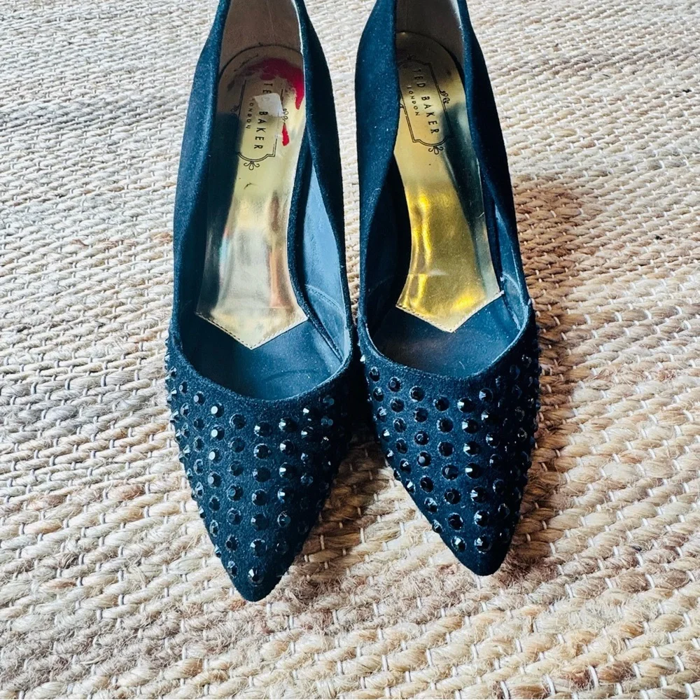 Ted Baker London Women's Studded Black Suede Heels Pumps Size 41/10